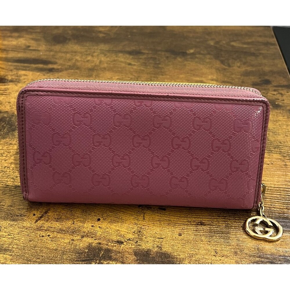 Authentic GUCCI GG Pink Leather Zip-Around Wallet - Gently Used
